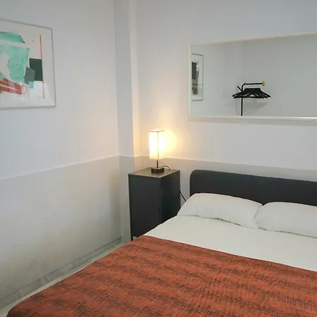 Sofia Luxury * Seville