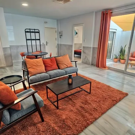 Sofia Luxury * Seville