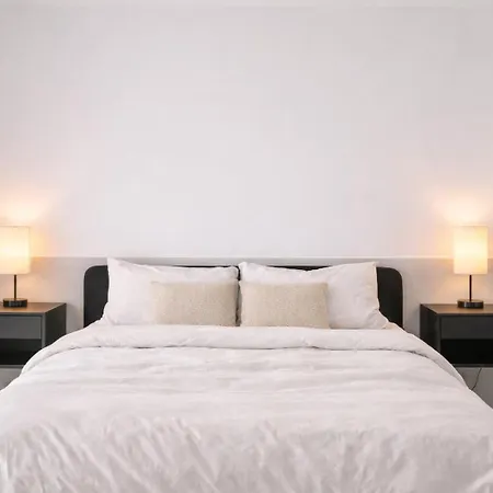 Sofia Luxury Sevilla