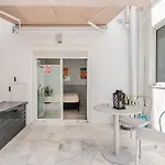아파트 Sofia Luxury 세비야